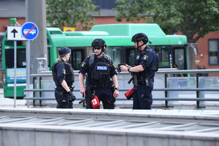 Muškarac koji je u Švedskoj prijetio eksplozivom na kolodvoru je iz Šibenika