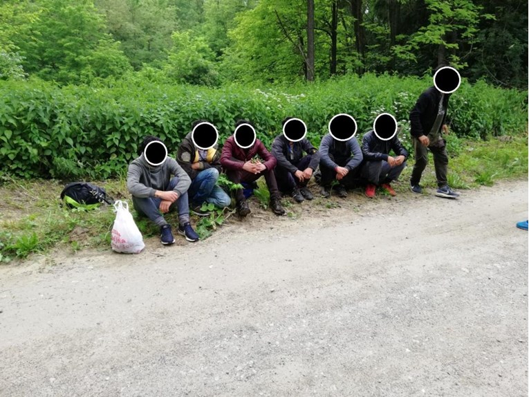 Hrvatska policija uhitila pet stranaca, švercali su ljude s Bliskog istoka