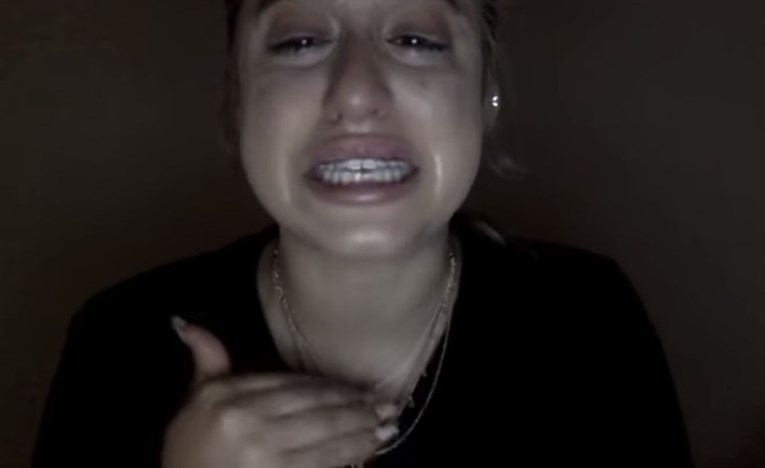 Influencerica pukla u videu jer su joj obrisali Instagram: "Uništen mi je život"