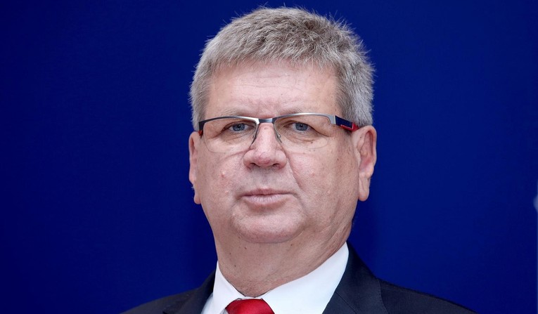 Mrsić: Mirovinska reforma stane u tri riječi: pljačka, ucjena i diskriminacija