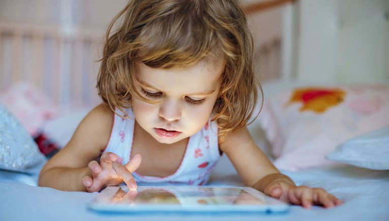 Roditelji šokirali otkrivši što misle o dječjem provođenju vremena pred ekranima