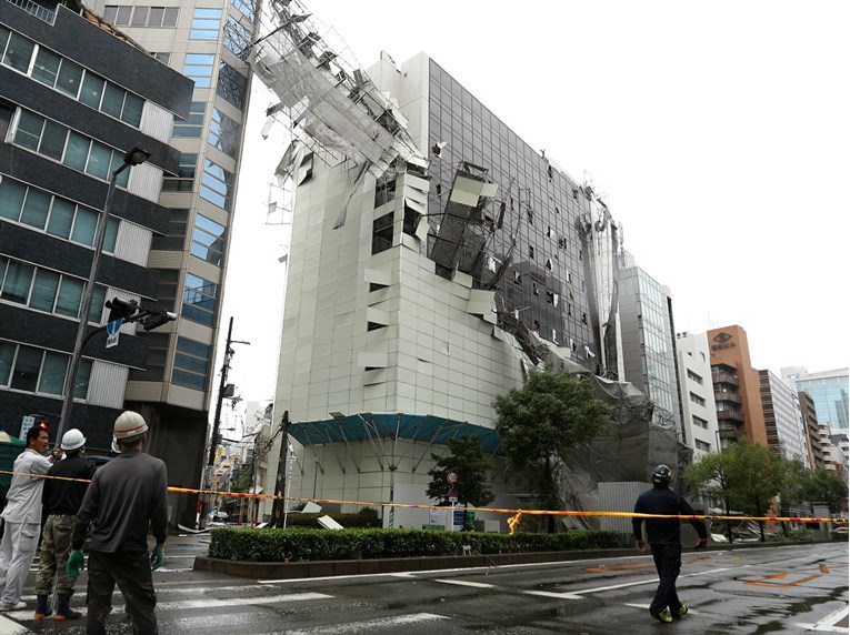 VIDEO Tajfun Jebi razara Japan, pogledajte dramatične snimke