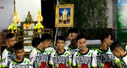 Spašeni tajlandski dječaci povlače se u budistički hram