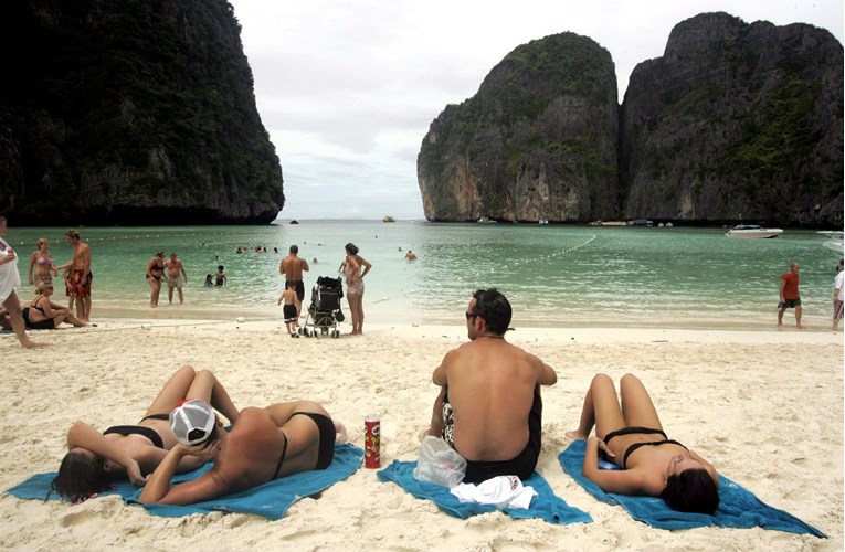 Tajland uvodi plaćanje zdravstvenog osiguranja za turiste