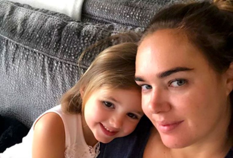 Nakon četiri i pol godine, Tamara Ecclestone prestala je dojiti kćer