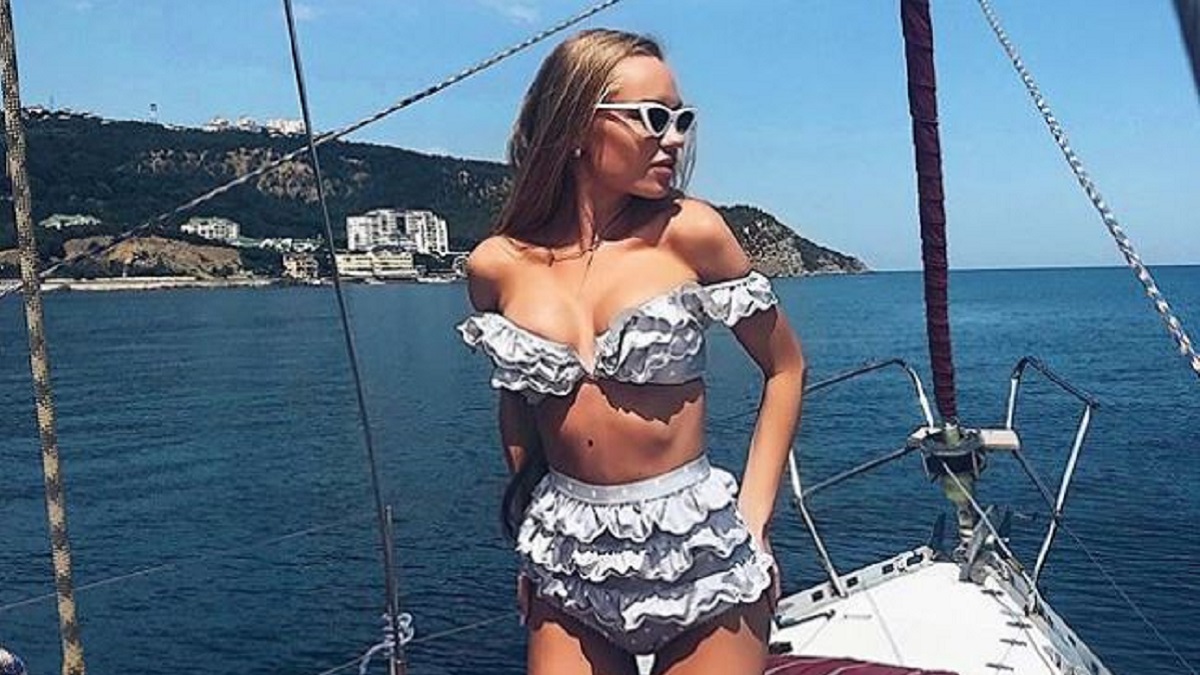 Instagram zvijezda isprobavala seksi ples pa se zabila u vrata automobila