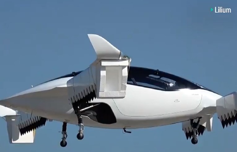 Ovako izgleda leteći taksi, moći ćete ga naručiti mobitelom