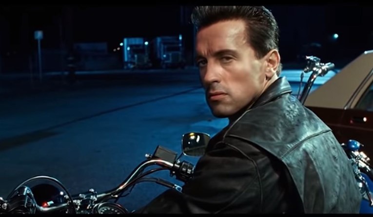 Pokazali kako bi izgledao Terminator da ga glumi Stallone pa se i on oduševio