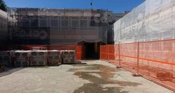 FOTO Škola u Omišu izgleda kao gradilište