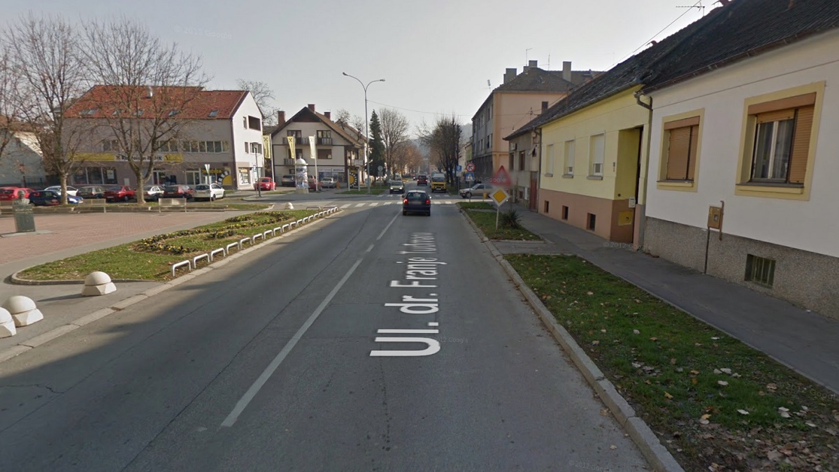 Požeški HDZ-ovac se zabio u dva parkirana auta i pobjegao
