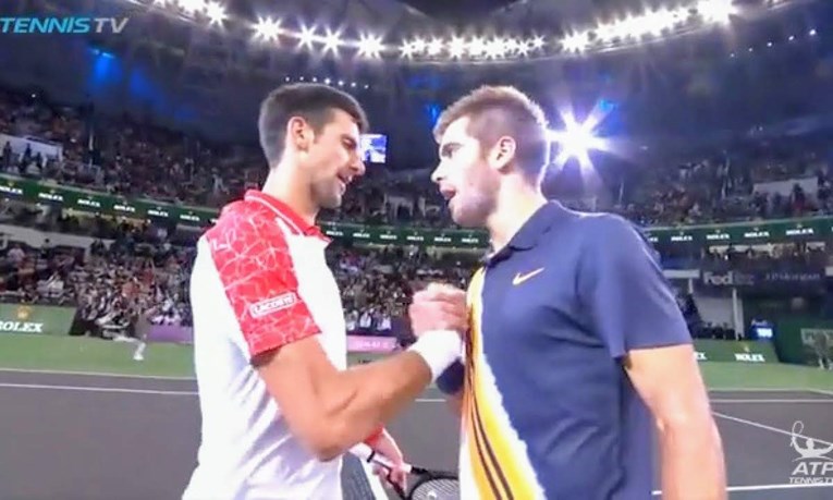 Veliki sportaši i prijatelji: Evo kako su se Borna i Novak pozdravili nakon meča