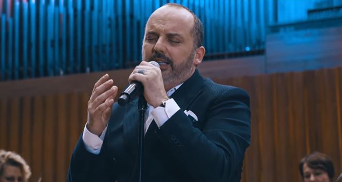 Tony Cetinski pomaže obitelji koja je zbog prevare ostala bez krova nad glavom