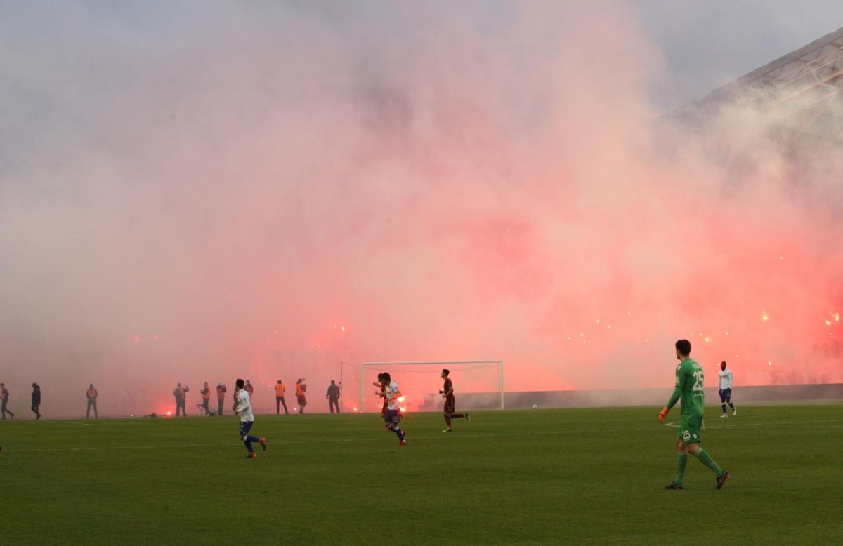 Čeka se teška kazna za Hajduk, HNS zatvara Poljud?
