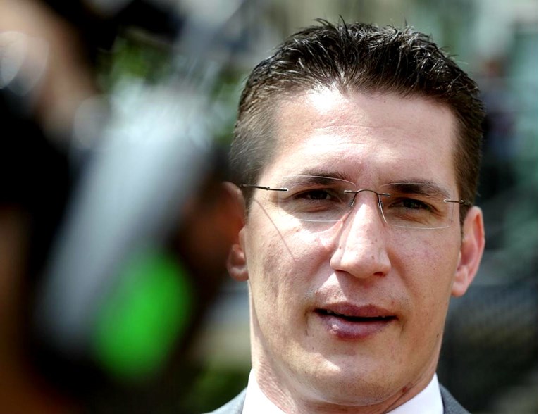 Kako je Troskot postao vođa inicijative Narod odlučuje? "Vraćao sam se pijan kući i počeo moliti..."