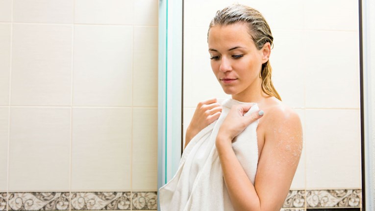 Oštećujemo li čestim tuširanjem kožu i kako je trebamo pravilno njegovati?