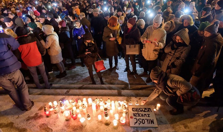 U Poljskoj izbili prosvjedi zbog smrti gradonačelnika