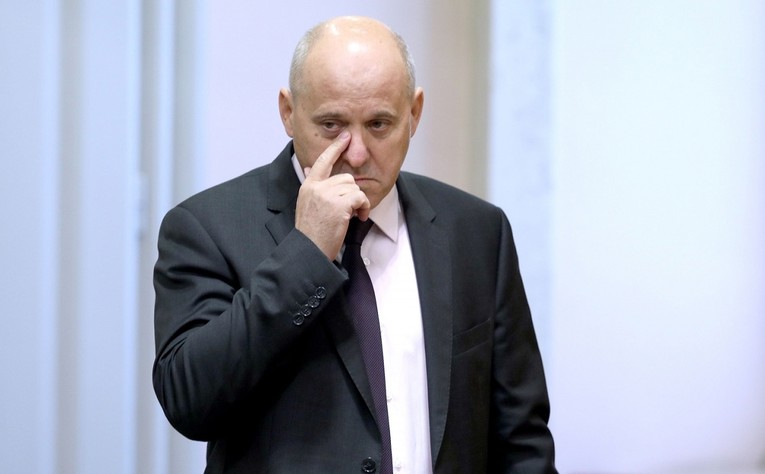 Bačić: Ako se optužbe protiv Brkića pokažu točnima, njegova pozicija se mijenja