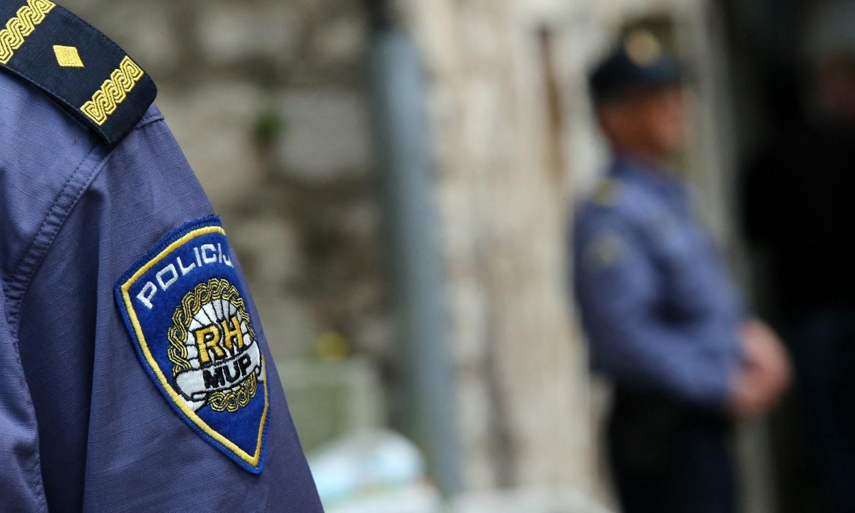 Policajci će se moći zapošljavati i s tri razreda srednje škole