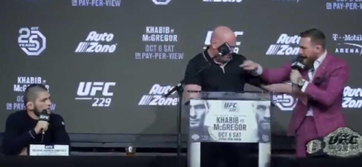 McGregor divljao Khabibu u facu: Štakore, bio bi mrtav da si sišao iz onog busa!