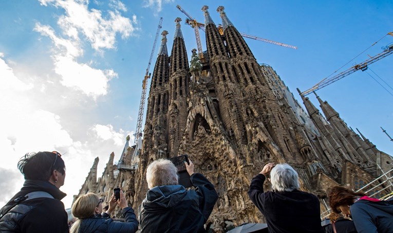 Barcelonska bazilika Sagrada Familia izgrađena bez građevinske dozvole