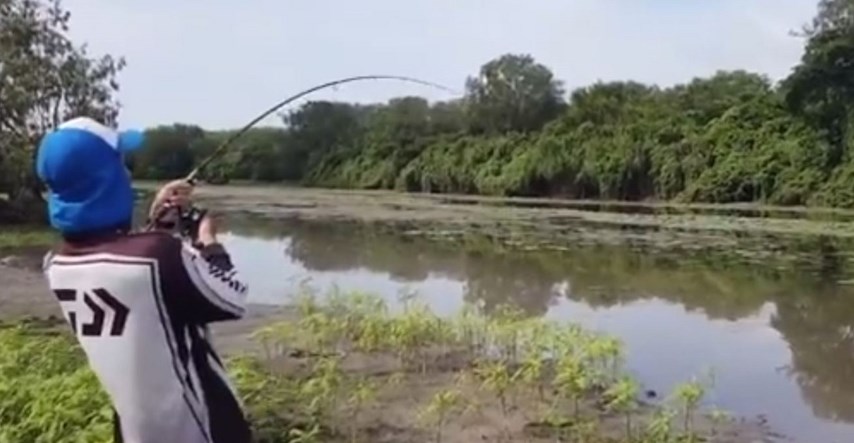 VIDEO Uhvatio veliku ribu pa pred nosom ostao bez nje: "Guta je cijelu"