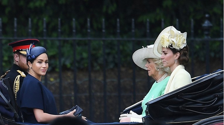 Meghan Markle i Kate Middleton bile su u centru pažnje na Kraljičinom rođendanu