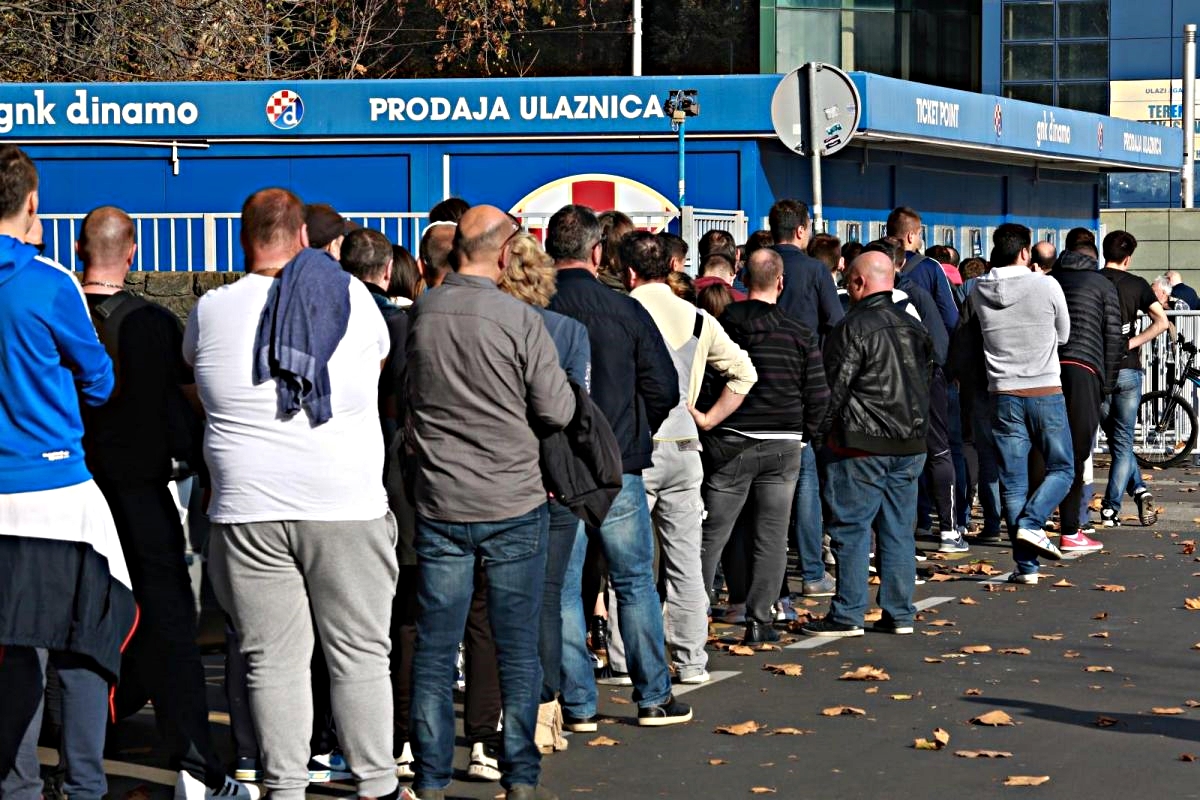 Stižu Španjolci: Hrvati navalili na ulaznice, velike gužve tri dana uoči dvoboja