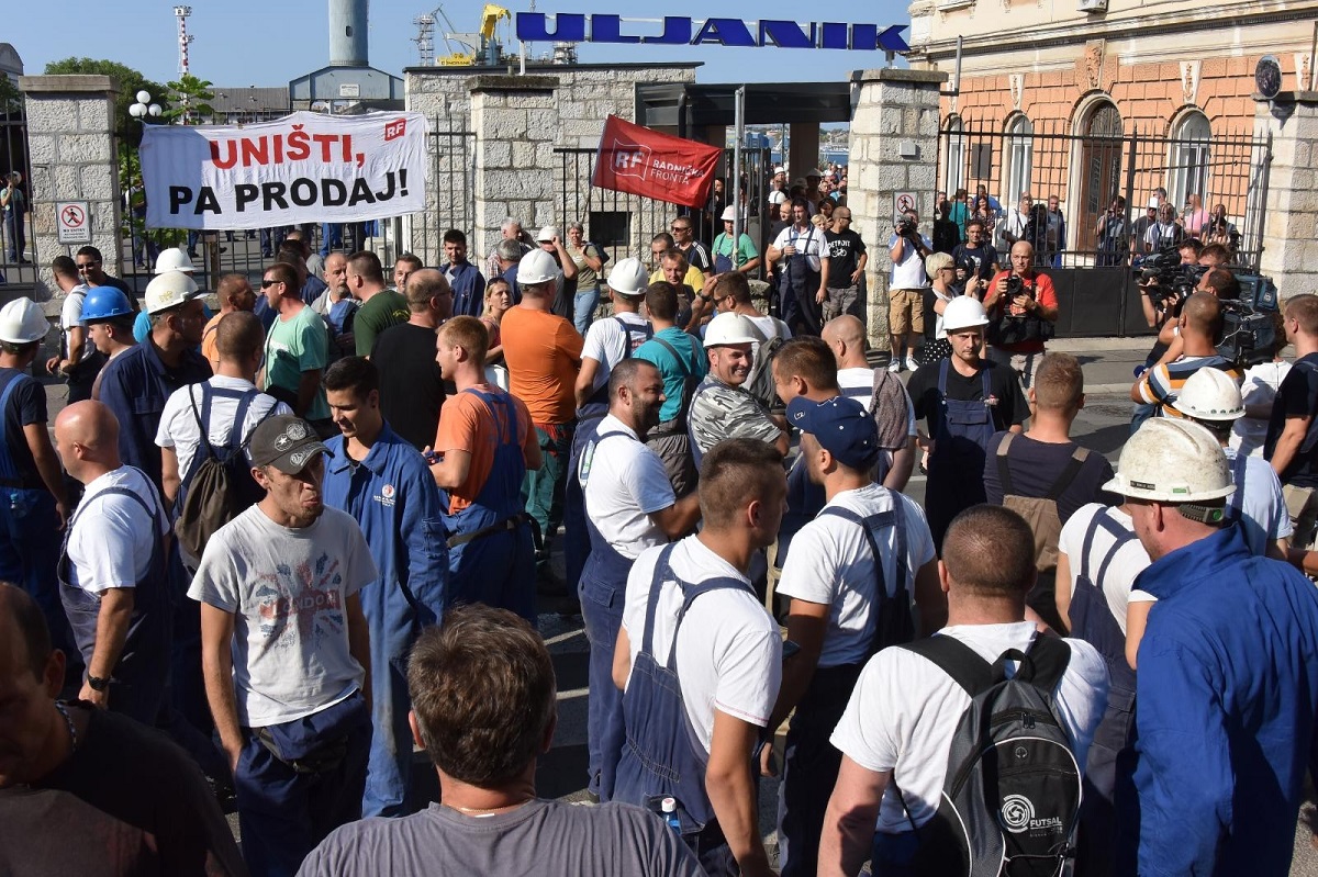 Štrajk u Uljaniku za danas završen, nastavlja se sutra