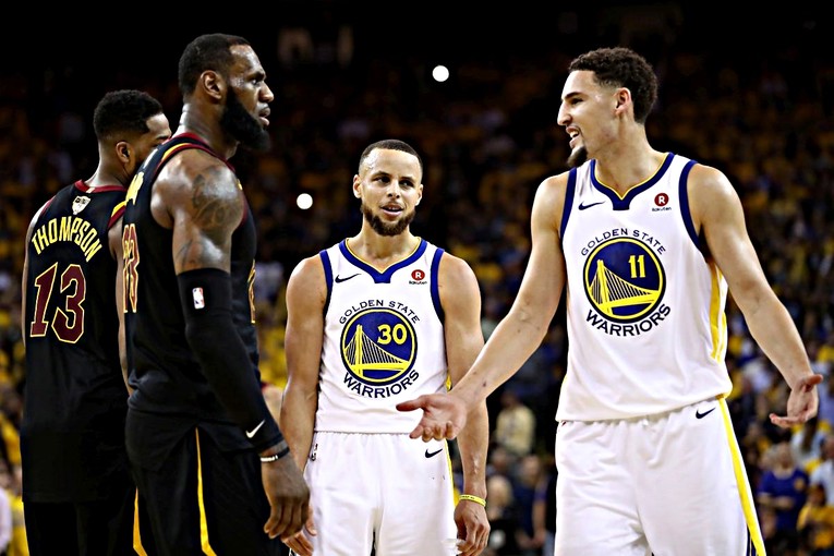 LeBron slaže momčad za titulu: Warriorsima planira oteti zvijezdu