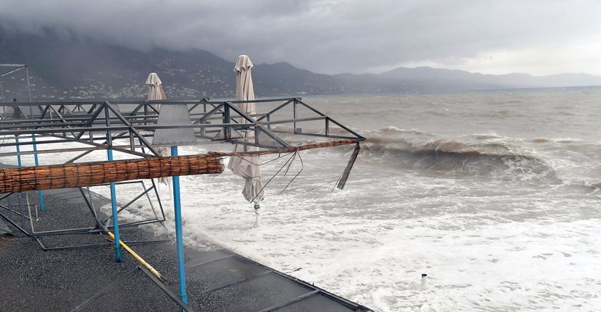 Rijetki uragan pogodio Grčku, pogledajte dramatične snimke