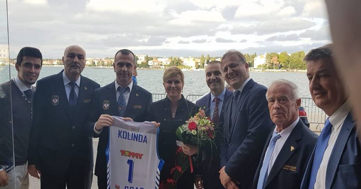 Zadrani poklonili Kolindi dres i godišnje ulaznice