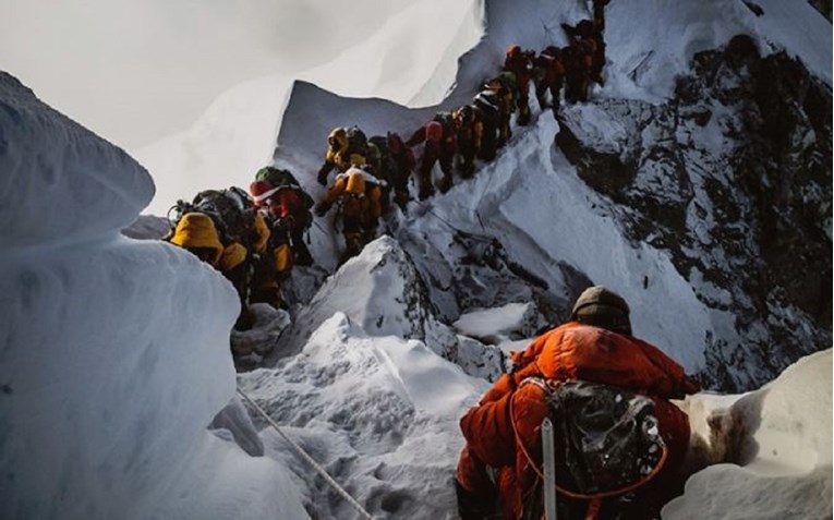 Uznemirujući detalj na fotografiji gužve s Mount Everesta