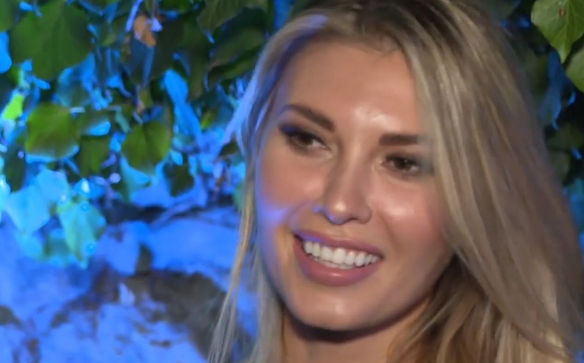Dugo je nije bilo u javnosti: Vanja Halilović plijenila pažnju u seksi haljini