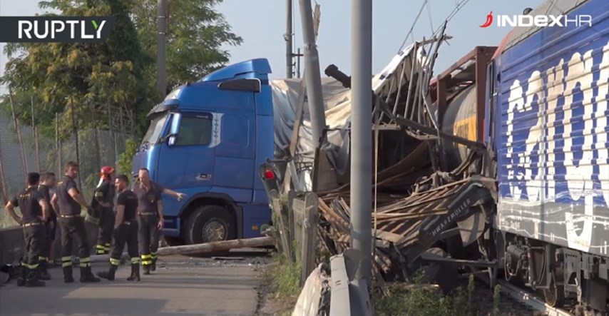 VIDEO Vlak s naftom prepolovio kamion u Italiji, dvoje ozlijeđenih