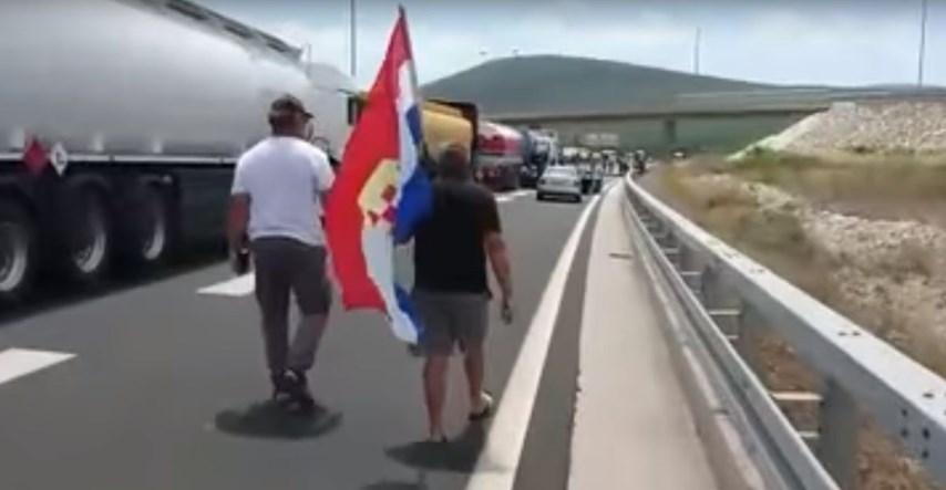 Veterani zaustavili promet na graničnom prijelazu između Hrvatske i BiH