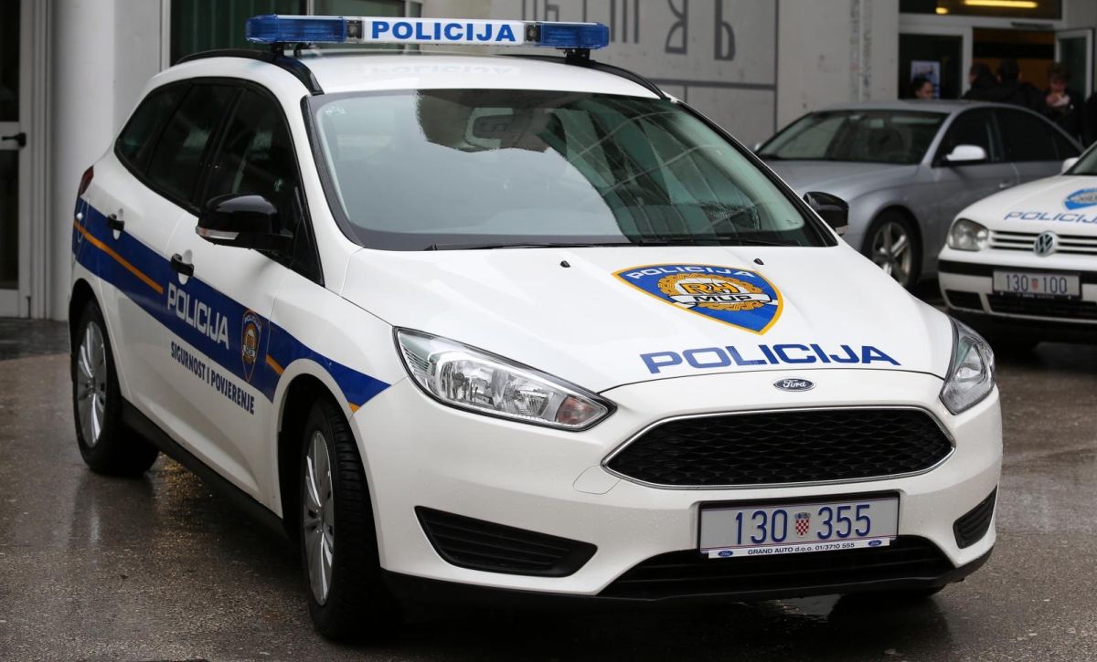 Napao muškarca u kafiću u Šibeniku, rekao mu da će ga zbog poznanice skratiti za glavu