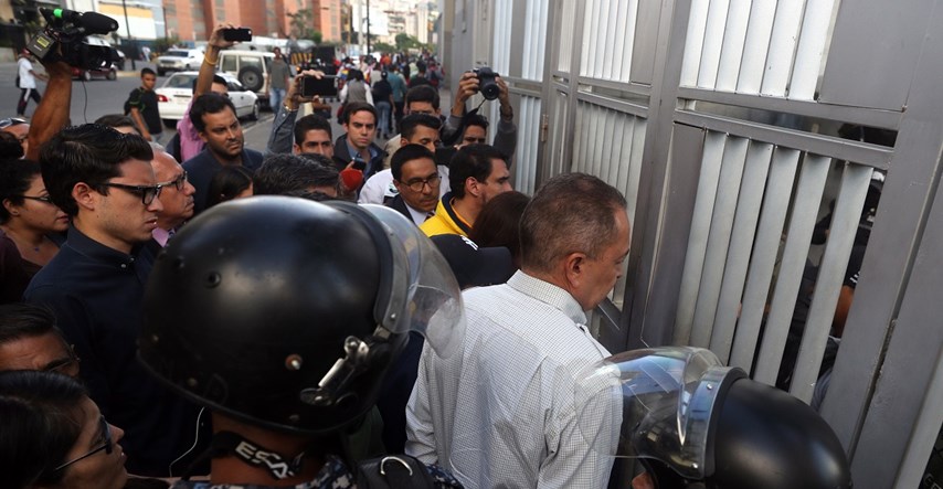 Venezuelski političar se ubio, bacio se sa zgrade. Tako tvrde vlasti