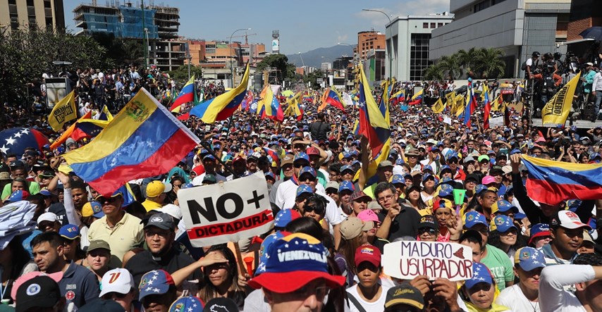 SAD povlači kompletno diplomatsko osoblje iz Venezuele
