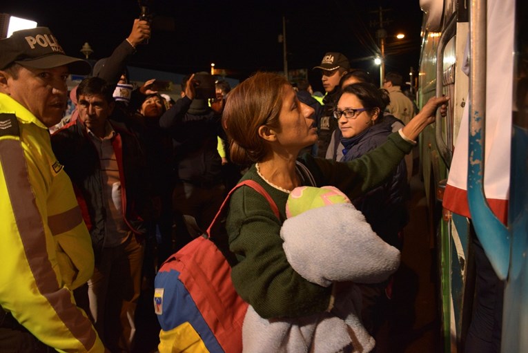 Gotovo 2,5 milijuna ljudi pobjeglo je iz Venezuele