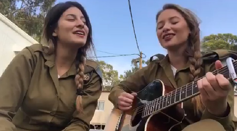 Lijepe izraelske vojnikinje zapjevale - nastala je snimka koja ostavlja bez daha