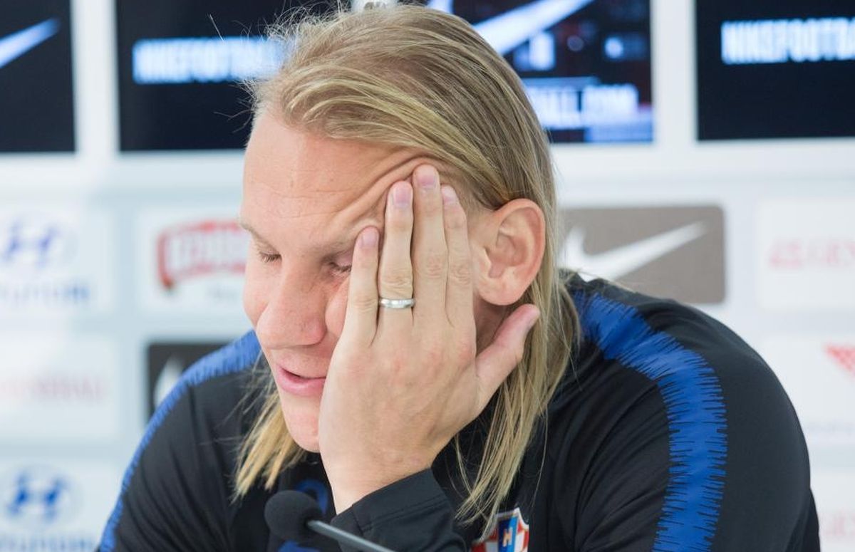 Vida: Tek sada shvaćam neke stvari. Mandžo se rano oprostio, treba nam Kalinić