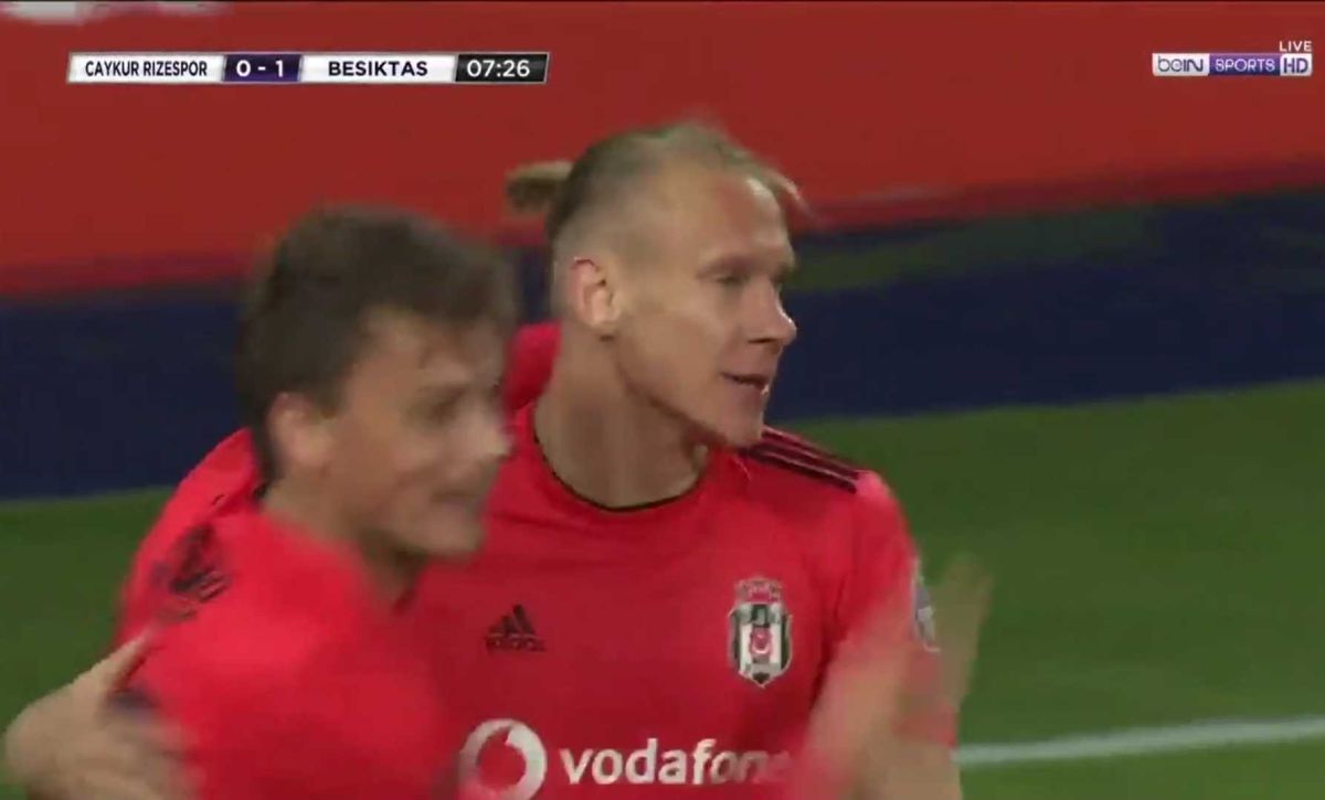 VIDEO Vida zabio za Bešiktaš pa gol proslavio kao Mandžukić