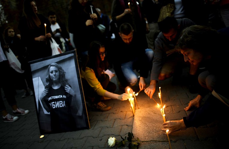 Bugari paljenjem svijeća odali počast ubijenoj novinarki