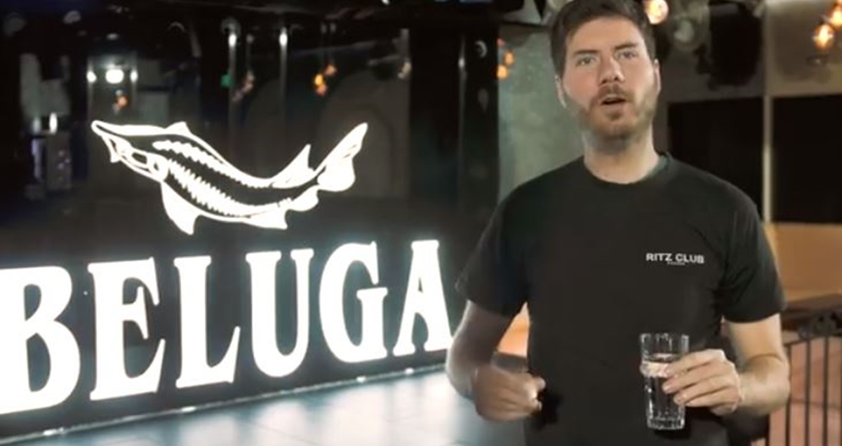 Pernar reklamira vitamin C party u noćnom klubu, djeluje kao da nije zdrav