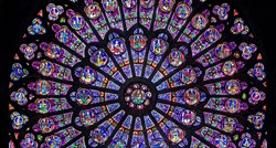 Veličanstveni vitraji iz Notre-Damea ipak su preživjeli požar