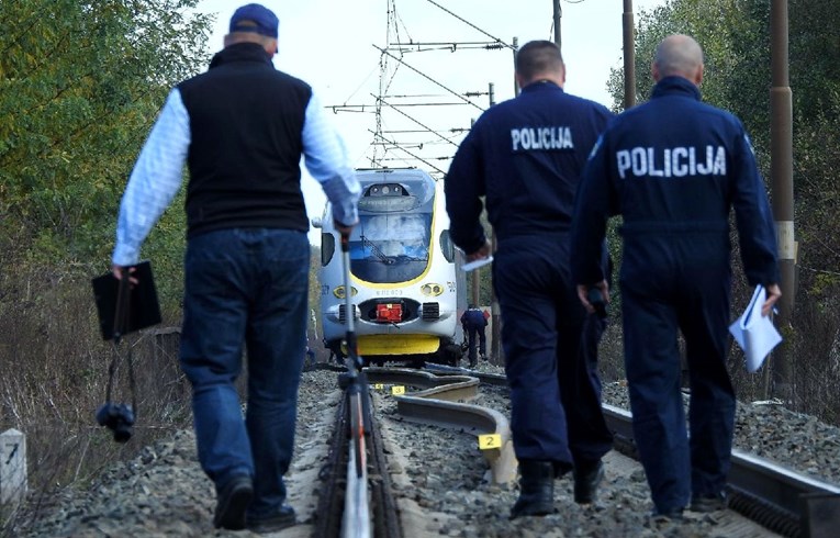 Policija potvrdila uzrok izlijetanja vlaka kod Vrbovca