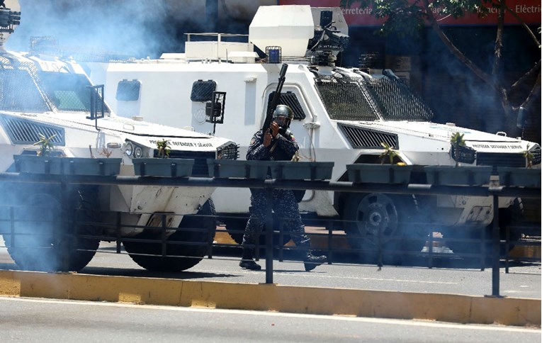 Venezuelanska vlada tvrdi da je spriječila pokušaj vojnog puča