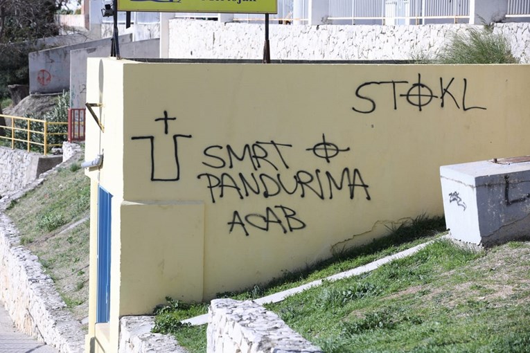 FOTO Novi divljački ispad u Splitu: Vrtić išaran ustaškim grafitima