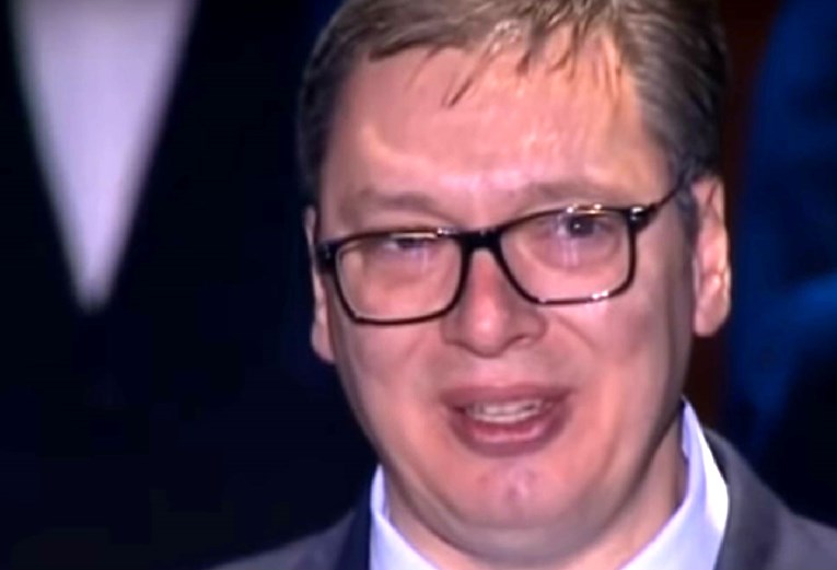 VIDEO Vučić plakao tijekom govora o NATO-ovom bombardiranju Srbije
