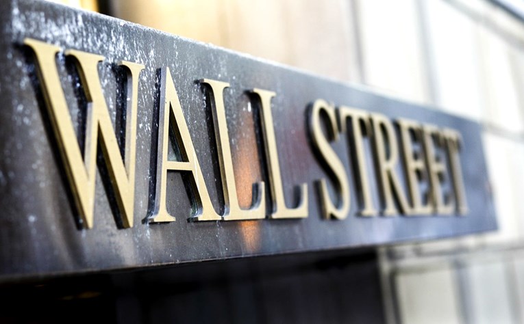Wall Street pao peti dan zaredom